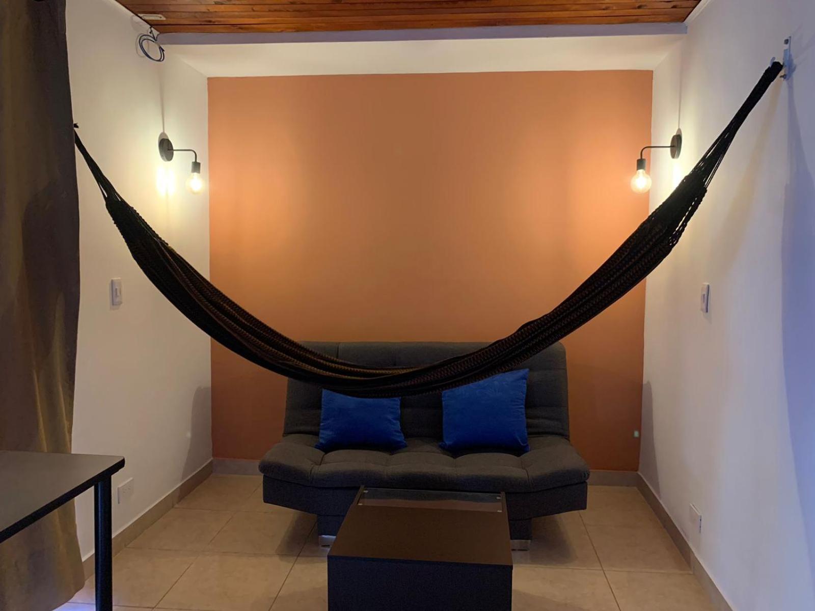 Poblado Guest House Медельин Экстерьер фото