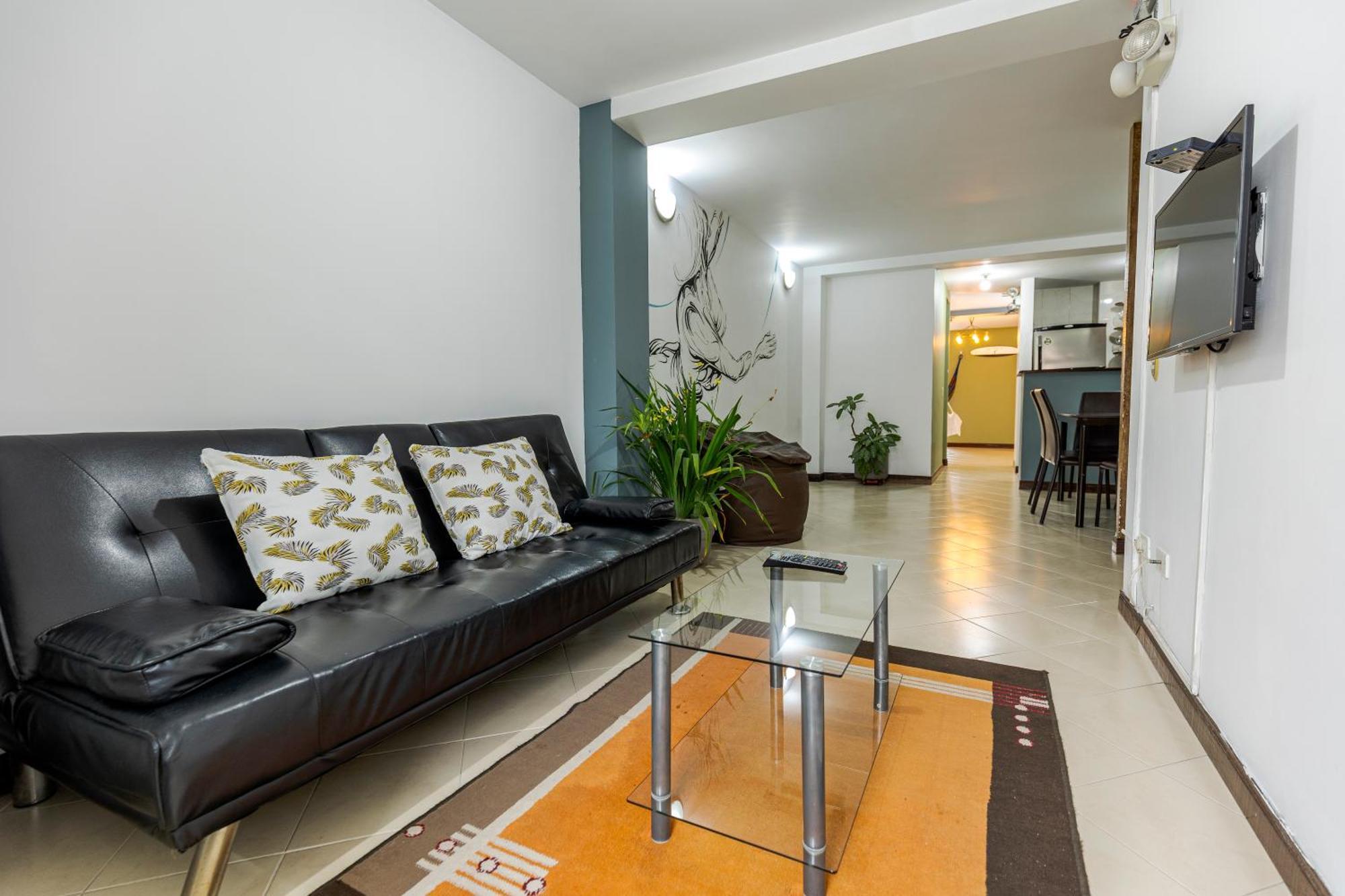Poblado Guest House Медельин Экстерьер фото