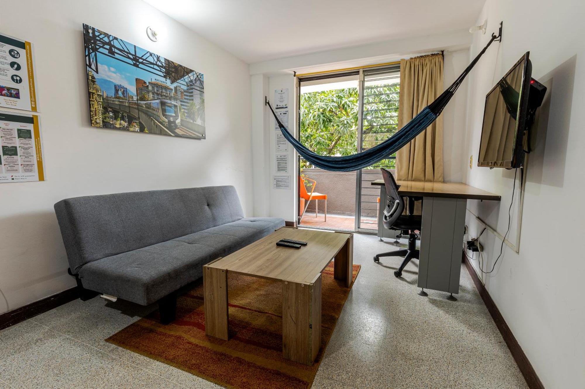 Poblado Guest House Медельин Номер фото