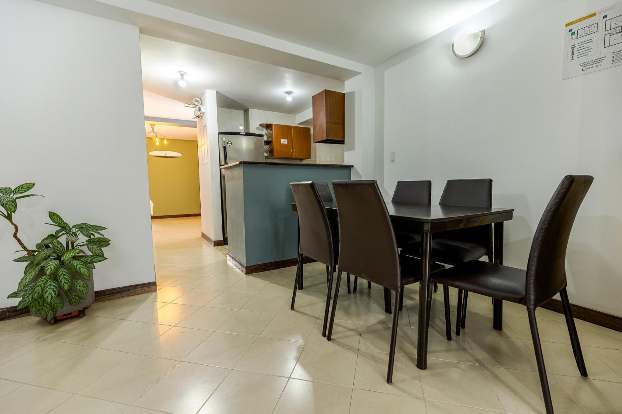 Poblado Guest House Медельин Номер фото